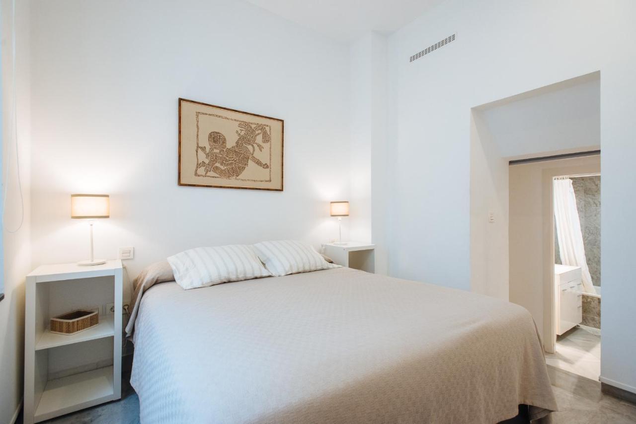Apartamento Cerca De La Catedral Registro Vut 00617 Sevilla Kültér fotó