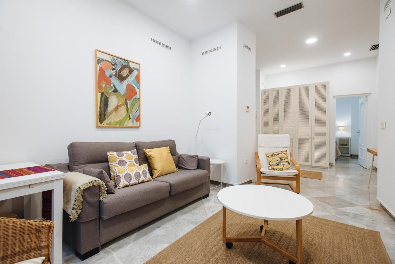 Apartamento Cerca De La Catedral Registro Vut 00617 Sevilla Kültér fotó