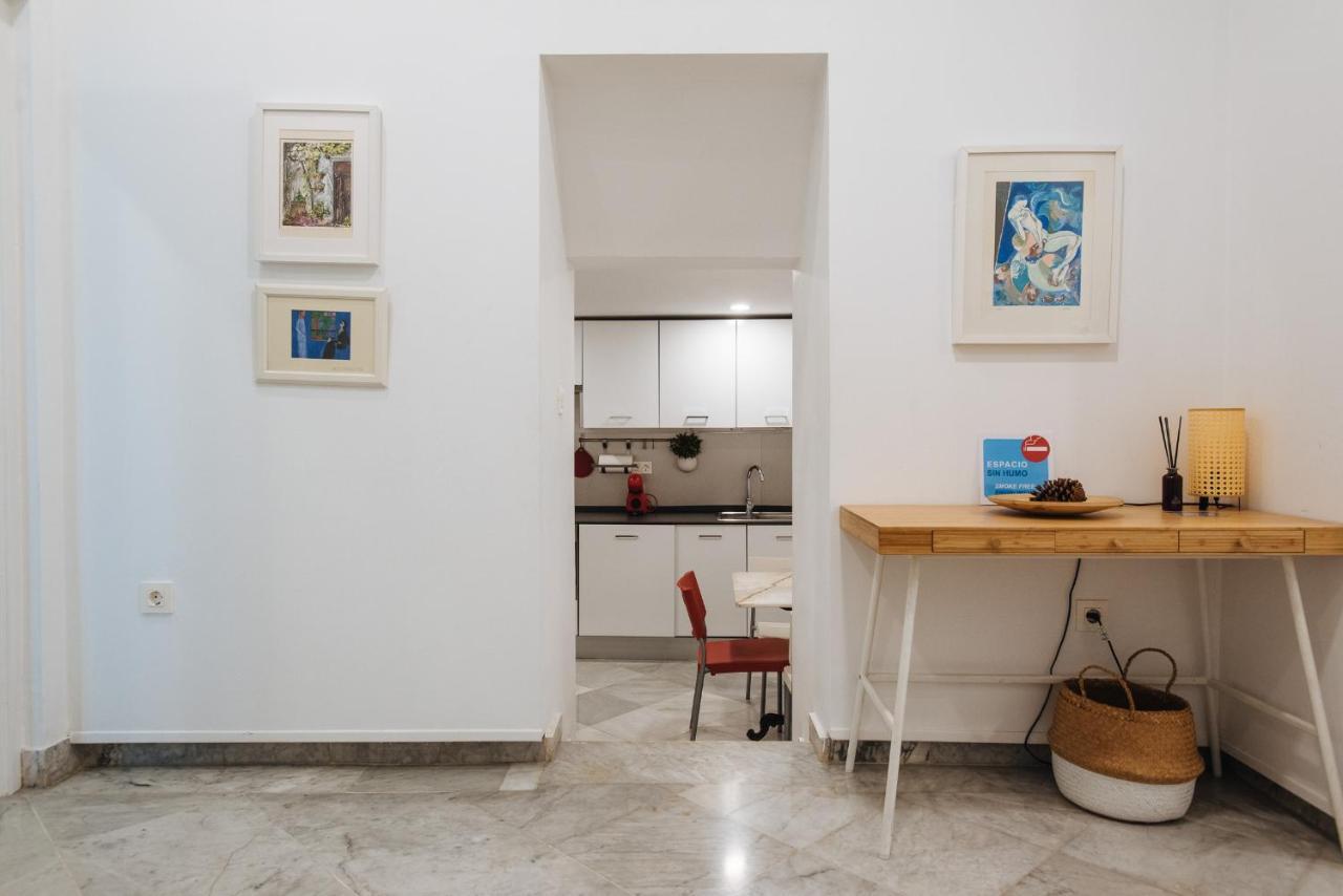 Apartamento Cerca De La Catedral Registro Vut 00617 Sevilla Kültér fotó
