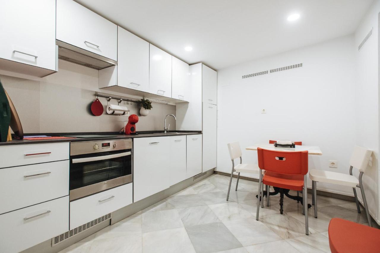 Apartamento Cerca De La Catedral Registro Vut 00617 Sevilla Kültér fotó
