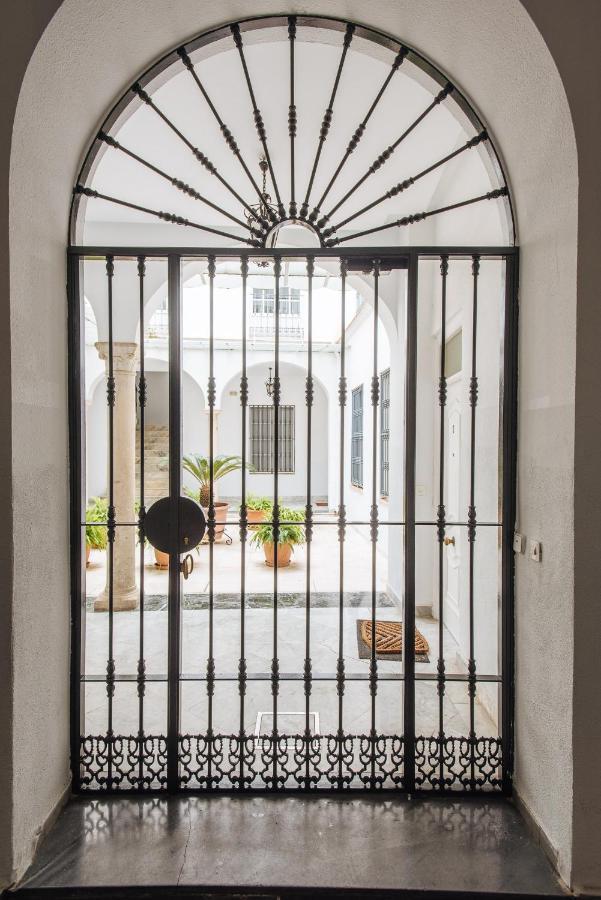 Apartamento Cerca De La Catedral Registro Vut 00617 Sevilla Kültér fotó