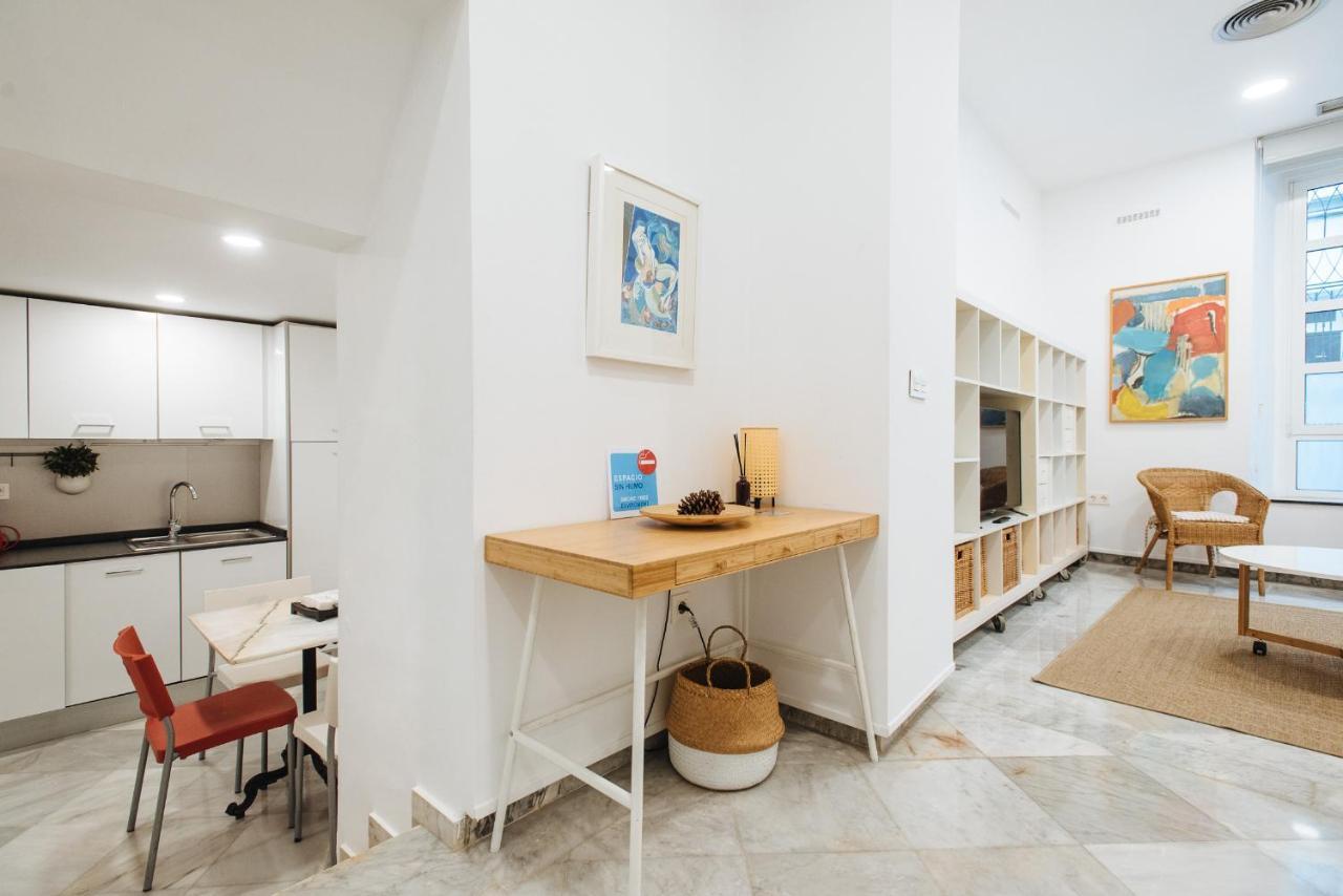 Apartamento Cerca De La Catedral Registro Vut 00617 Sevilla Kültér fotó
