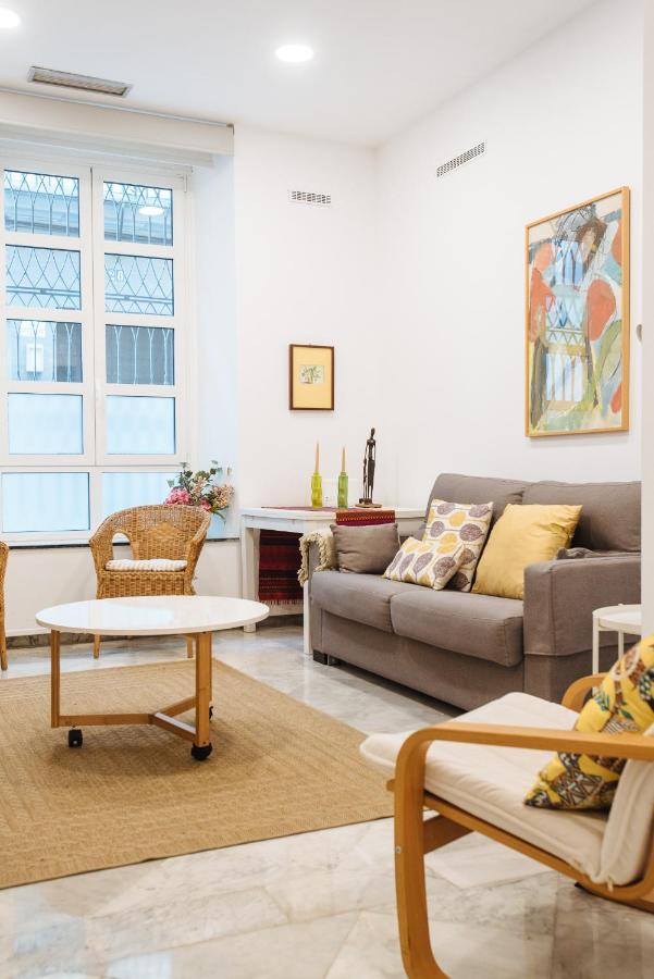 Apartamento Cerca De La Catedral Registro Vut 00617 Sevilla Kültér fotó
